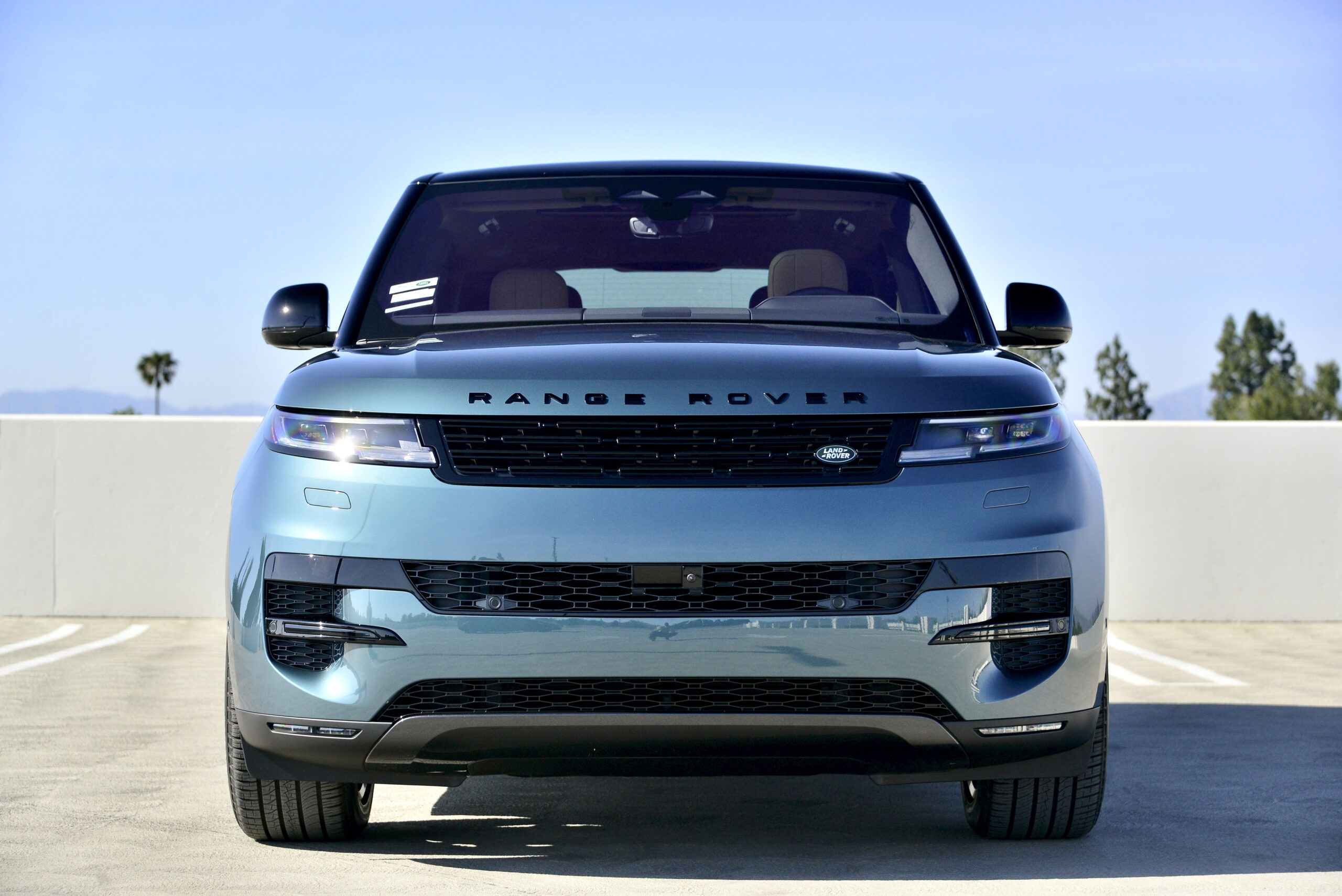 Rent Range Rover Sport