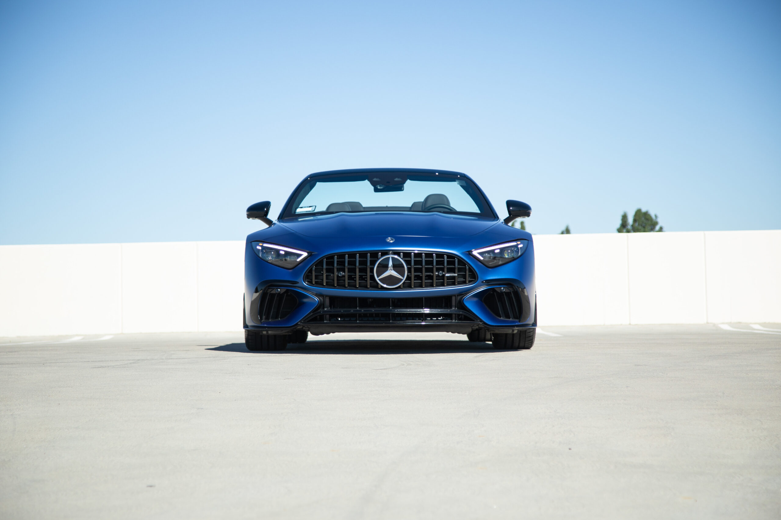 Rent Mercedes AMG SL 63