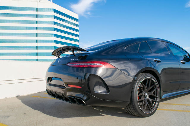 black-mercedes-amg-gt-g3-0e5a6b06d18f2c0583d6ed51e5431198-large