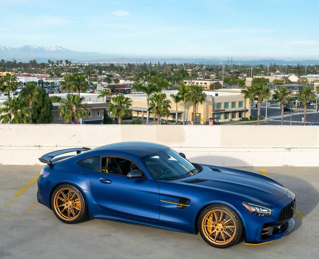 blue-mercedes-amg-gtr-0d8bbbf89b6bf04c1d3e94d35a3c5973-large
