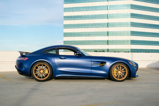 Rent Mercedes AMG GT 63