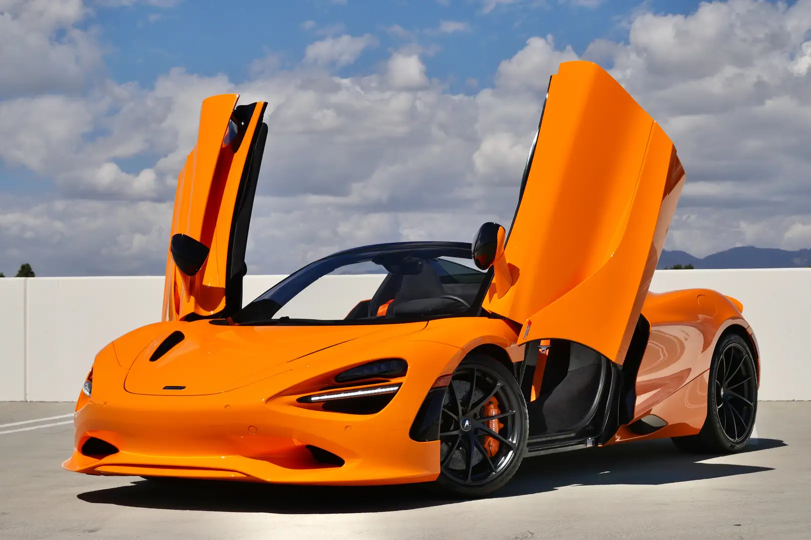 mclaren hire los angeles