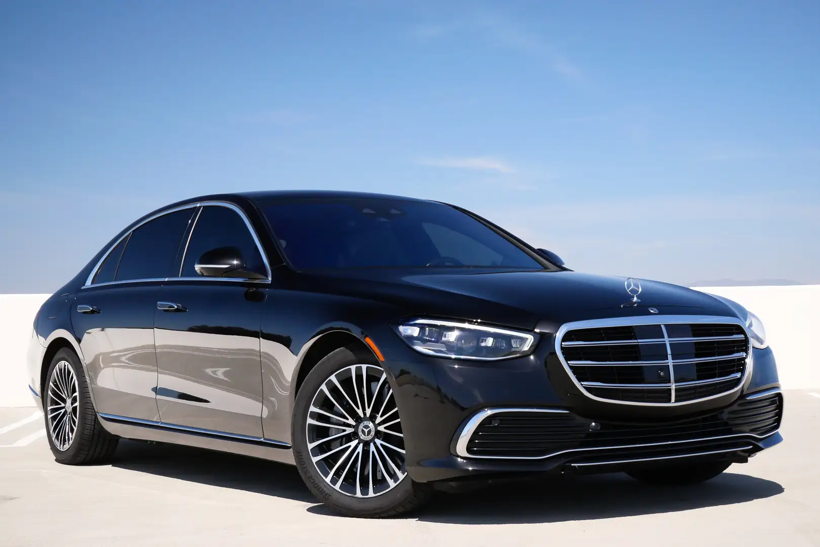 Rent Mercedes-Benz S580e