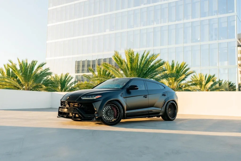 luxury car rental in Los Angeles